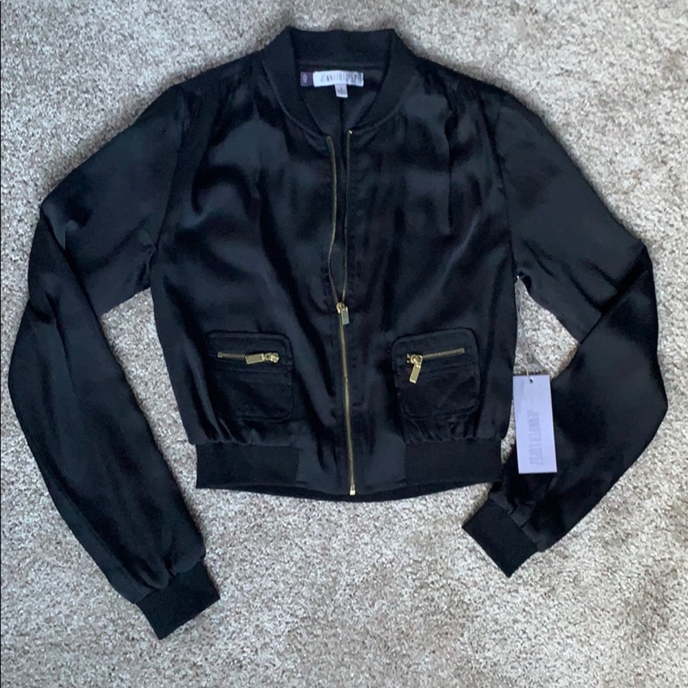 Black fashion cropped jacket